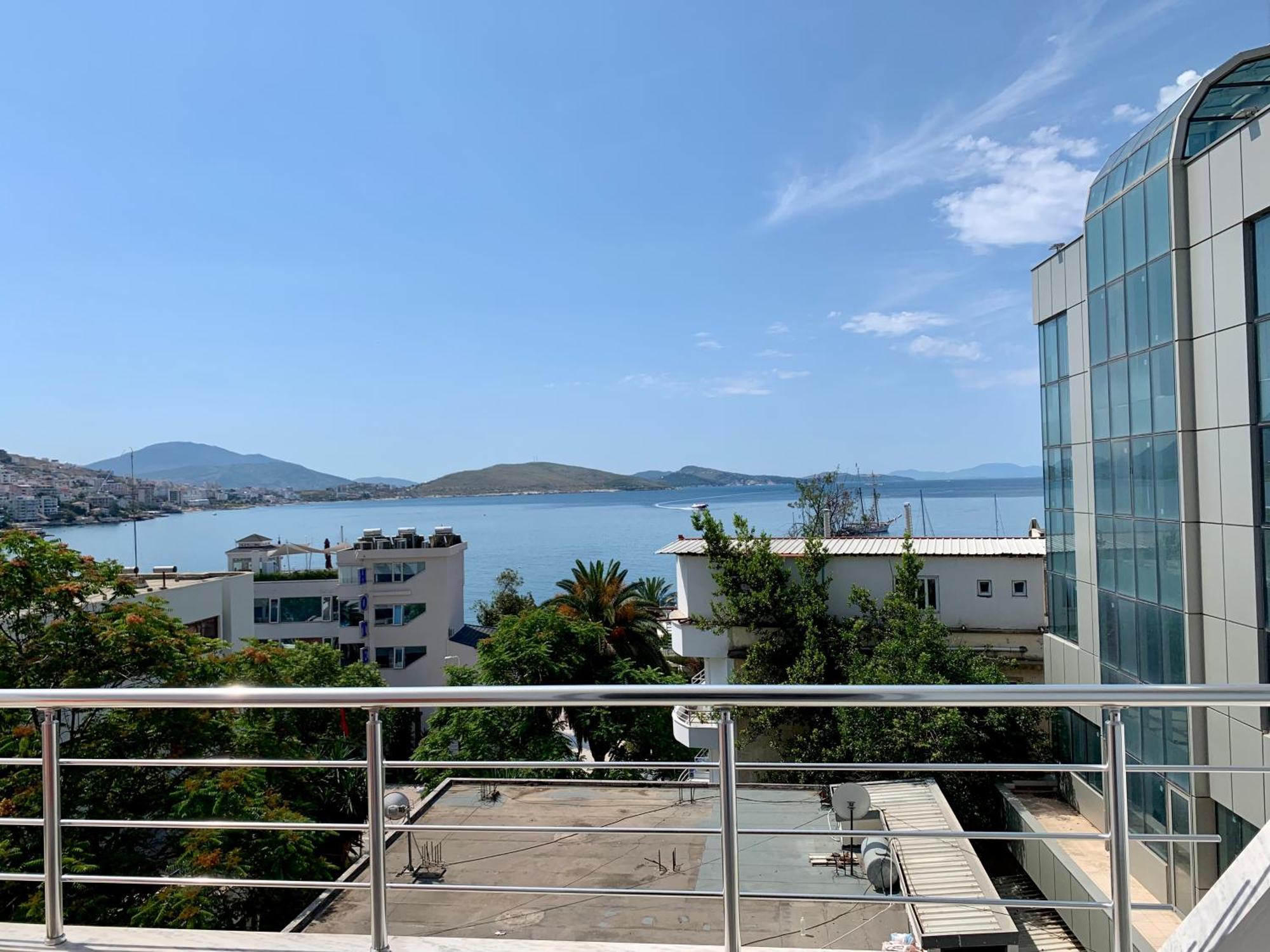 Hotel Piazza Sarande Exterior photo